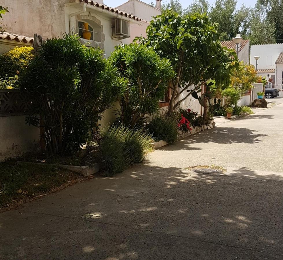 فيلا Maison De Vacances A Empuriabrava "Oasis" المظهر الخارجي الصورة