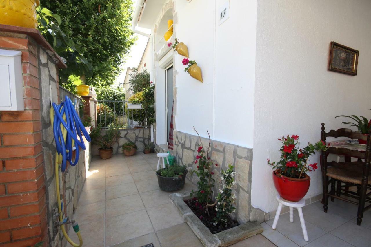 فيلا Maison De Vacances A Empuriabrava "Oasis" المظهر الخارجي الصورة